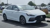 MG5 2025 Essence – Élégance, performance et confort moderne
